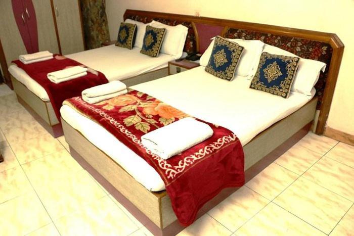 Hotel Maharaja Continental - Yeni Delhi Dış mekan fotoğraf