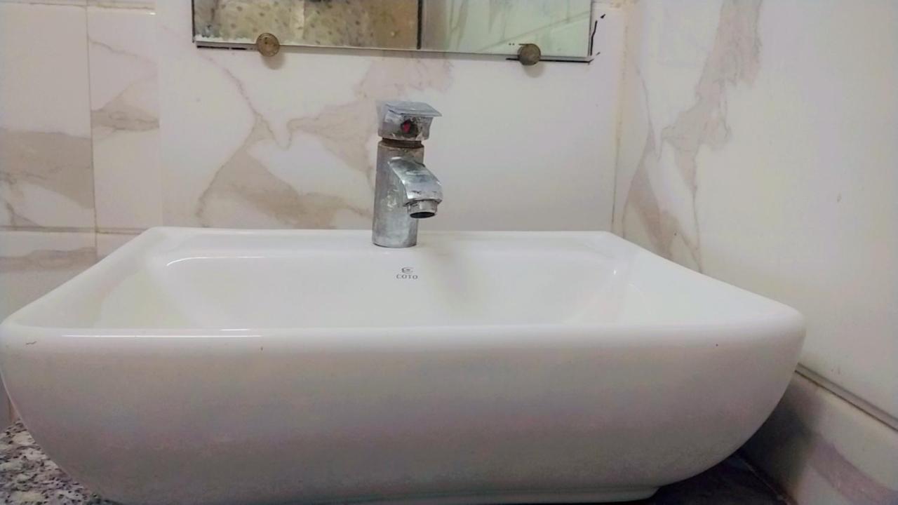 Hotel Maharaja Continental - Yeni Delhi Dış mekan fotoğraf