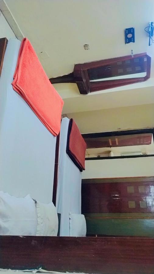Hotel Maharaja Continental - Yeni Delhi Dış mekan fotoğraf