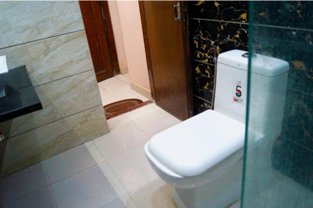Hotel Maharaja Continental - Yeni Delhi Dış mekan fotoğraf